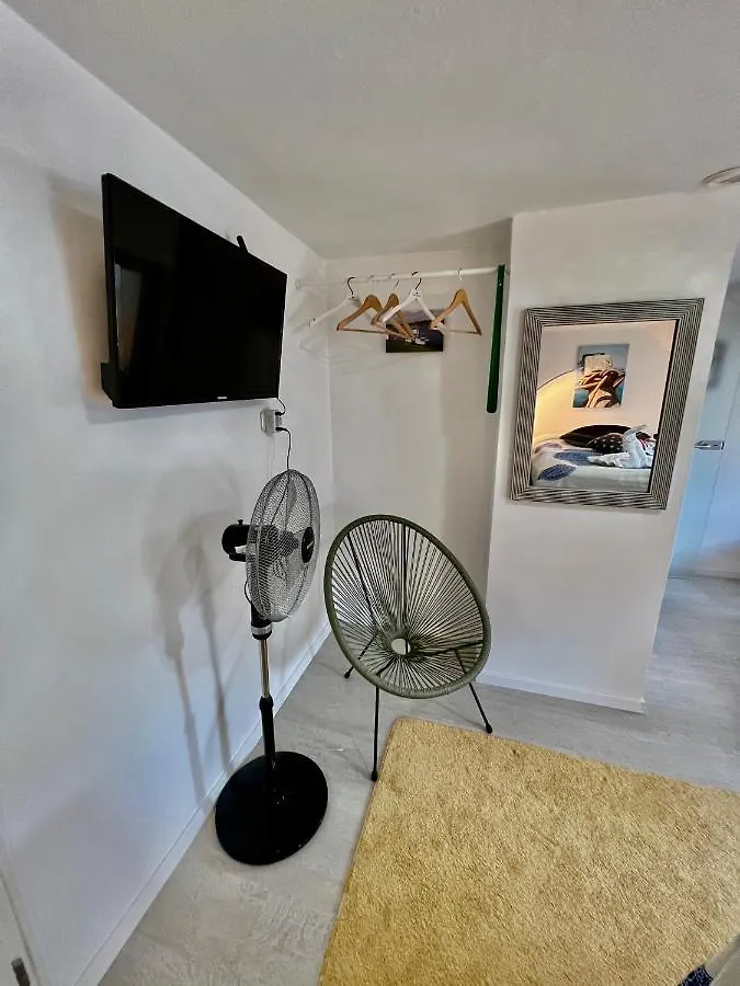 Studio Muenchen Nahe Olympiapark Διαμέρισμα 0*, Μόναχο